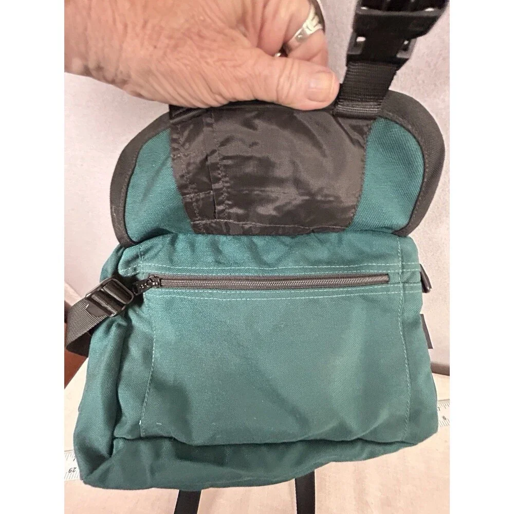 Vintage L.L. Bean 90s 3-Way Waist Bag Katahdin Logo Green outdoors hiking travel